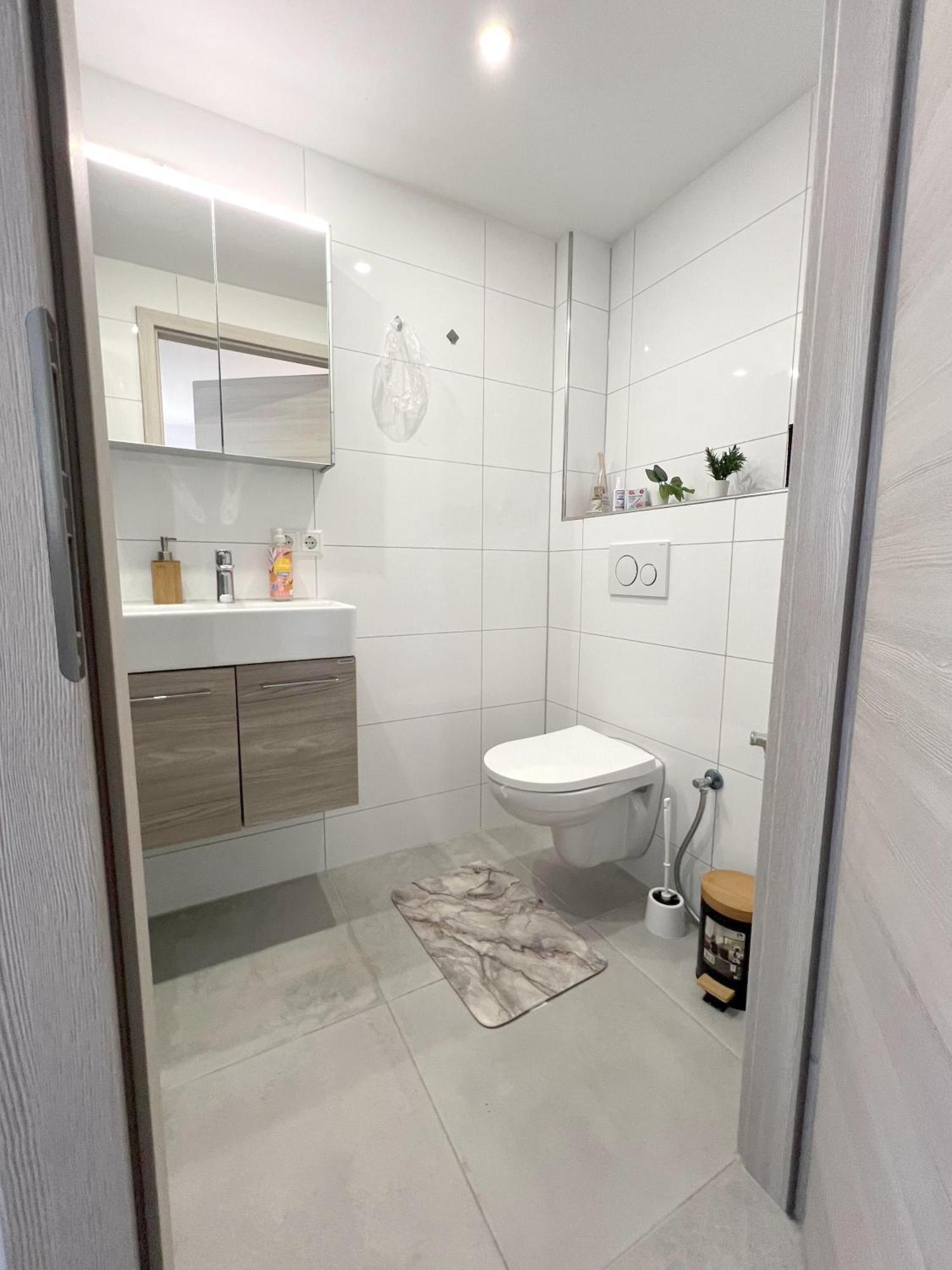 Willkommen In Dagersheim Bei Boeblingen! Gemuetliches 1 Zi Appartement Zum Wohlfuehlen In Einem Angenehmen Umfeld! Esterno foto